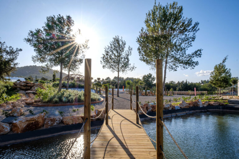 ibiza-botanico-biotecnologico-lago-3